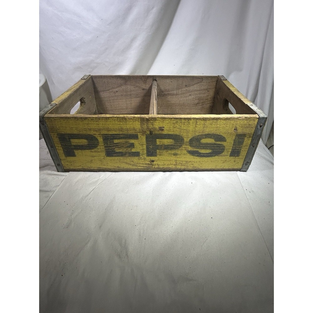 Vintage Pepsi Cola Yellow Wood Crate 32 Oz Adveritsing Soda Collectible Wooden